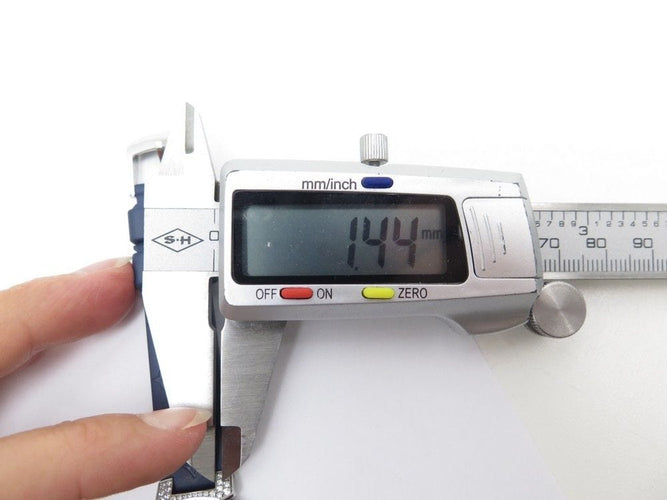 Montre montre LOUIS VUITTON tambour lovely cup q12m4 quartz 28 mm diamants 58 Facettes 224003