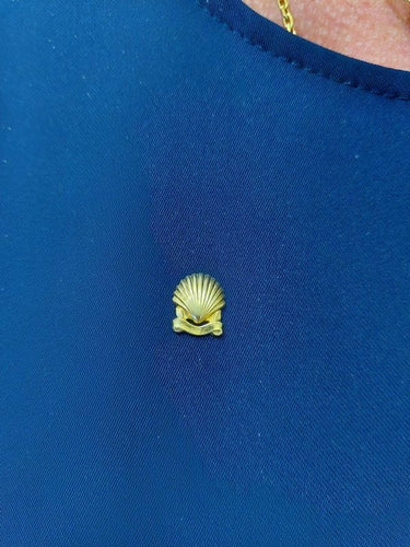 Broche PIN'S CARTIER SAINT JACQUES 58 Facettes 069831