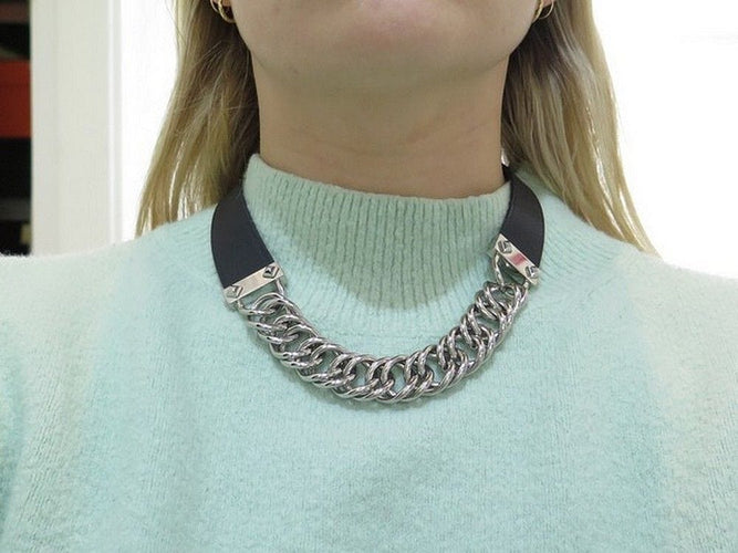 Collier collier HERMES gourmette equestre gm cuir noir 48-50 58 Facettes 255257