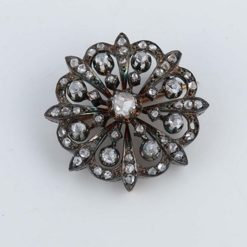 Broche Broche en or, argent 58 Facettes