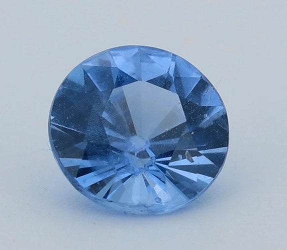 Gemstone Saphir bleu 1.00cts non chauffé certificat CGL 58 Facettes 98