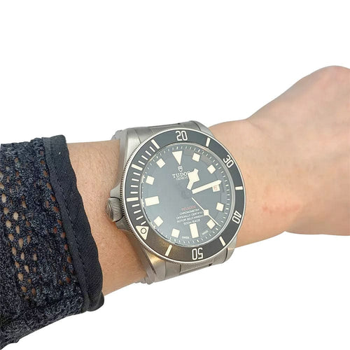 Montre Montre Tudor, "Pelagos LHD", en titane pour gaucher. 58 Facettes 31332