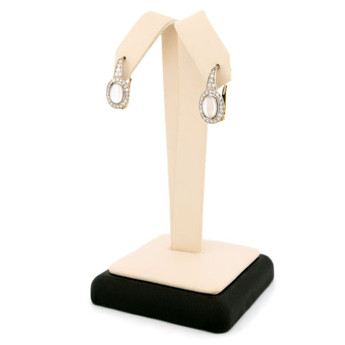 Boucles d'oreilles Boucles d'oreilles Platine Or grappe de Diamants et Pierre de Lune 58 Facettes 24D582833E2B4B0F85634FFA7DE88491