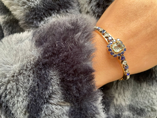 Bracelet Bracelet "Joséphine" Or jaune Améthyste Diamants Saphirs 58 Facettes BO/230034 STA