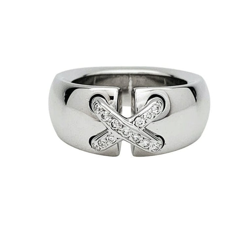 Bague 52 Bague Chaumet ,"Liens", or blanc et diamants. 58 Facettes 32678
