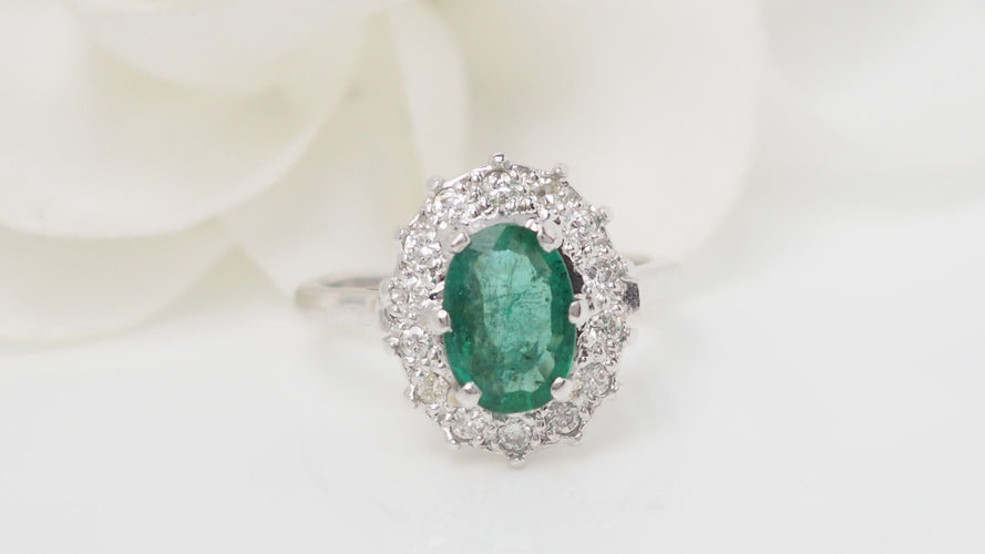 Bague 53 Bague marguerite Or blanc Emeraude Diamants 58 Facettes 32514