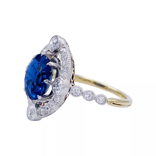Bague 49 Bague années 1920, saphir Ceylan, diamants taille ancienne. 58 Facettes 32282