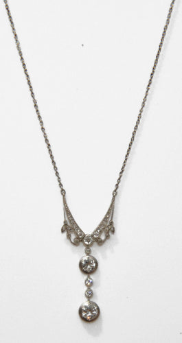 Pendentif Pendentif en platine et diamant 58 Facettes 0