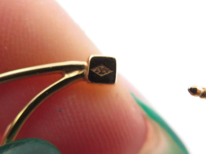 Boucles d'oreilles boucles d'oreilles LOUIS VUITTON or creoles resille monogram 58 Facettes 249783