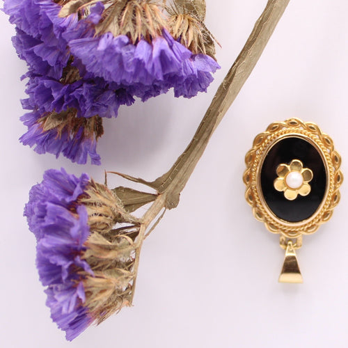 Pendentif Pendentif ancien Or jaune 18 carats, Onyx et Perle de culture 58 Facettes