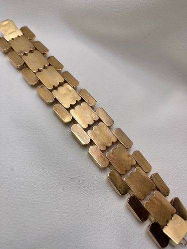 Bracelet Bracelet Tank en Or Jaune 18k - circa 1940 58 Facettes