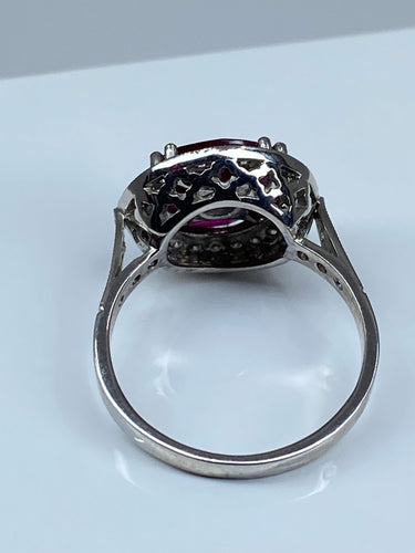 Bague Bague en Or jaune, Rubis navettes & diamants 58 Facettes