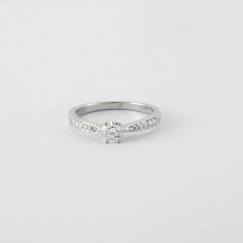 Bague 54 Bague Solitaire diamant épaulé 58 Facettes