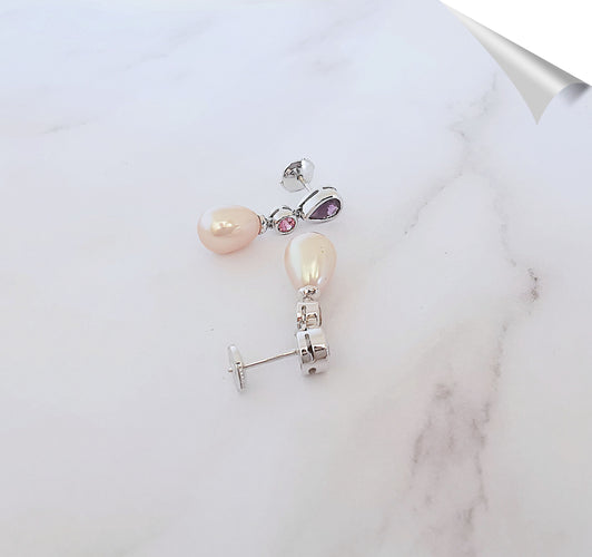 Boucles d'oreilles Pendantes perles de culture, améthystes, tourmalines 58 Facettes AA 1559