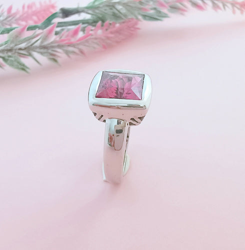 Bague 51.5 Bague Or blanc Tourmaline rose 58 Facettes AA 1628