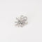 Broche Broche Fleur en Or gris & Diamants 58 Facettes ALGU16