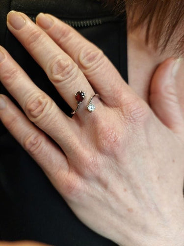 Bague 58 Bague "Toi et Moi" Or blanc Grenat Diamant 58 Facettes 075391