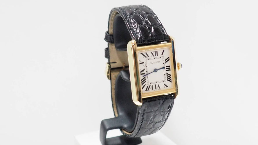 Montre CARTIER - Montre Tank Solo en or jaune 58 Facettes 32068