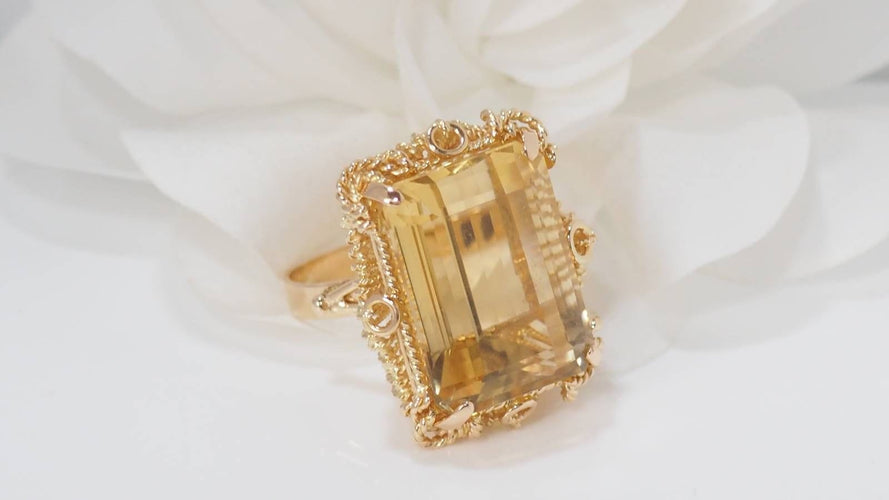 Bague 56 Bague vintage en or jaune et citrine 58 Facettes 32214