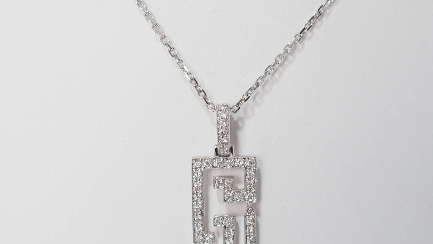 Collier Collier Art Déco en or blanc et diamants 58 Facettes 31851