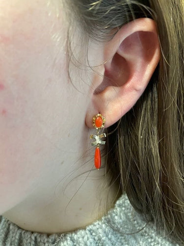 Boucles d'oreilles Boucles d'oreilles pendantes en or 58 Facettes 061541