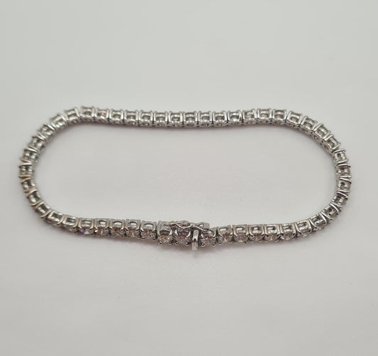Bracelet Rivière de diamants naturels or blanc 18 carats 58 Facettes
