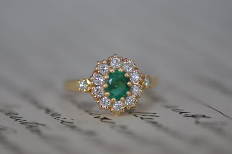 Bague Bague émeraude et diamant 58 Facettes