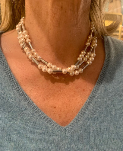 Collier POIRAY - Collier "Roseau" Perles Akoyas Or Gris 58 Facettes BS123