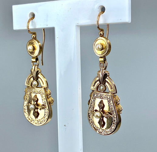 Boucles d'oreilles Boucles d’oreilles perles fines Napoléon III 58 Facettes AB300