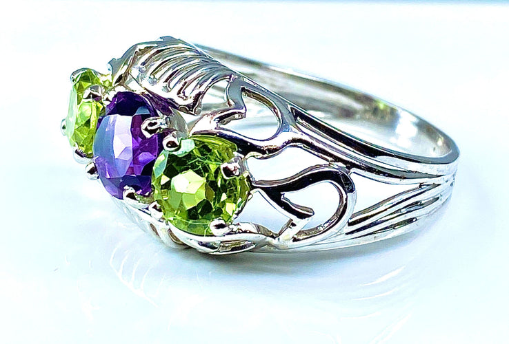 Bague 58 Bague péridots et améthyste 58 Facettes AB247