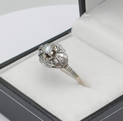 Bague 54 Bague Art Déco diamant 58 Facettes