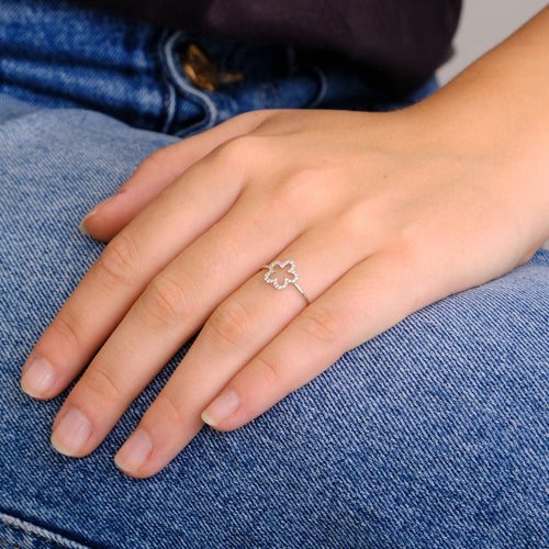 Bague 54 Bague Fleur Or blanc Diamants 58 Facettes