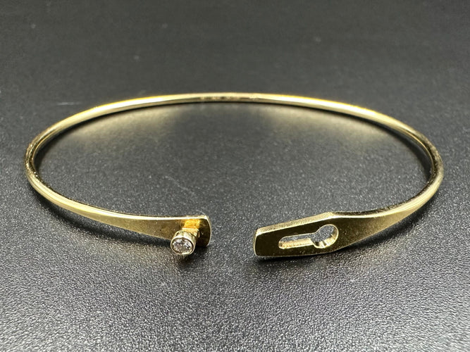 Bracelet DINH VAN. Bracelet Serrure Jonc or jaune et diamant 58 Facettes