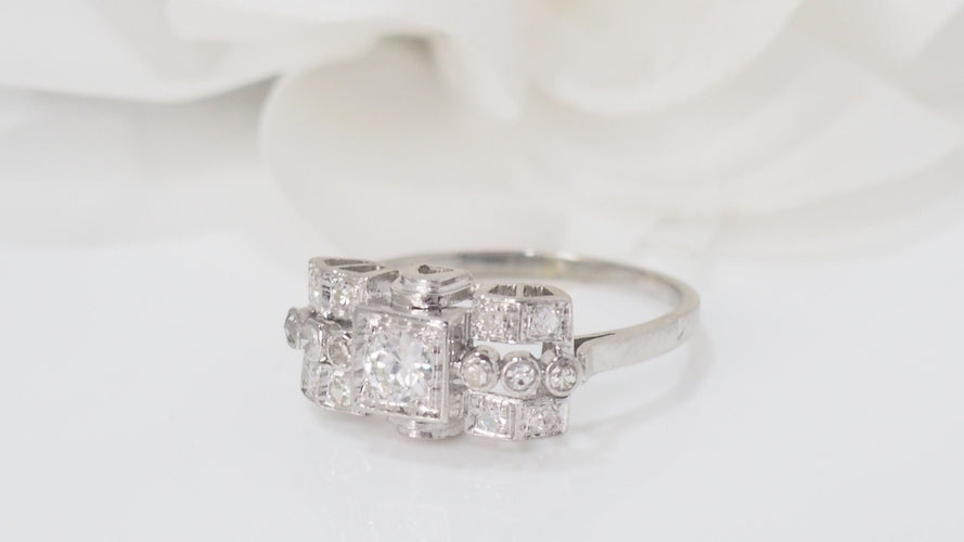 Bague 58.5 Bague Art Déco en platine et diamants 58 Facettes 32019