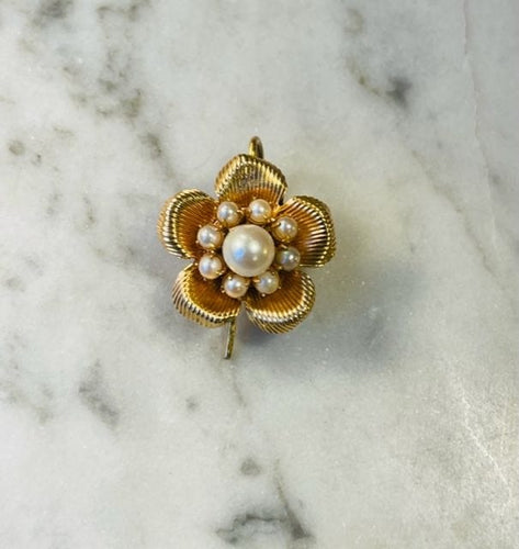 Boucles d'oreilles Boucles d'oreilles fleurs et perles 58 Facettes