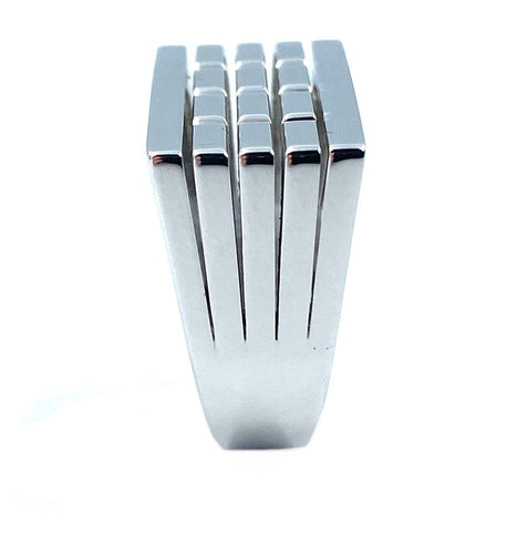 Bague PIAGET. Bague moderniste en or blanc 58 Facettes