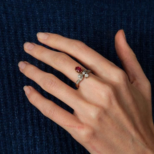 Bague 55.5 Bague Duchesse Diamants Rubis de synthèse 58 Facettes