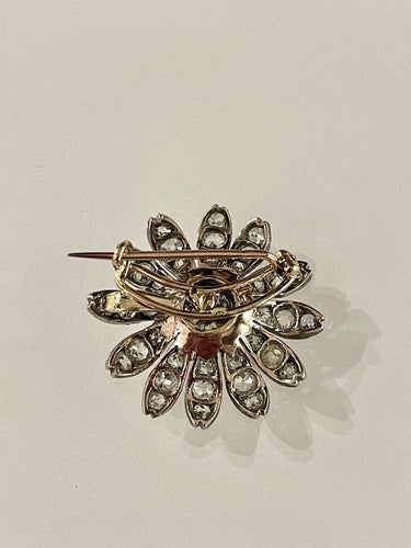 Broche Broche Fleur Diamants Taille Ancienne 58 Facettes 1067847