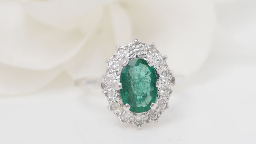 Bague 53 Bague marguerite Or blanc Emeraude Diamants 58 Facettes 32514