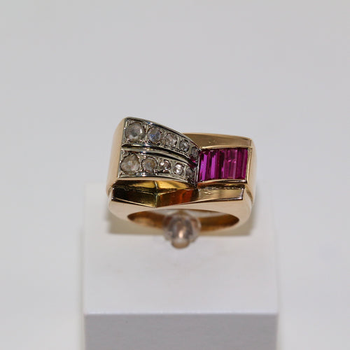 Bague 53 Bague Tank or jaune pierres rouges 58 Facettes