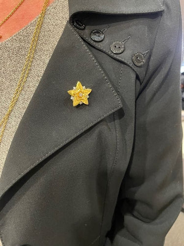 Broche BROCHE ANCIENNE ÉTOILE 3 ORS 58 Facettes 044961