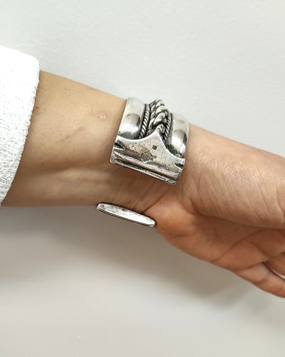 Bracelet Bracelet manchette argent massif 58 Facettes RA-628