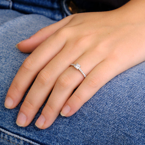 Bague 54 Bague Solitaire Or blanc Diamants 58 Facettes