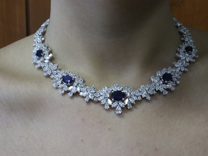 Collier Collier de cocktail diamants et saphirs Ceylon or blanc 58 Facettes NECK 88