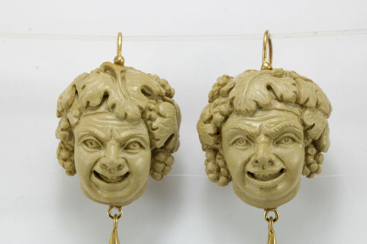 Boucles d'oreilles Boucles d'oreilles Bacchus Or camées de lave 58 Facettes 7396