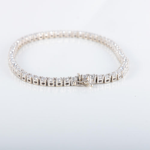 Bracelet Bracelet Rivière Or Blanc Diamants 4cts 58 Facettes 220406