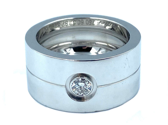 Bague CARTIER. Collection Love, bague or blanc et diamant 58 Facettes