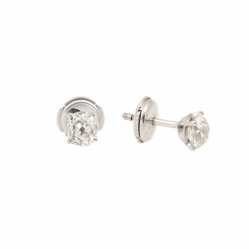 Boucles d'oreilles Boucles d'oreilles diamants Coussin 1 Ct Or Gris 18 cts 58 Facettes BO231