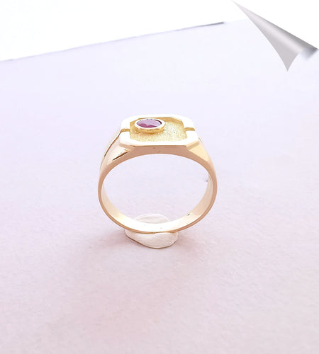 Bague Bague Chevalière unisexe Rubis Or Jaune 18 K 58 Facettes AA 1541