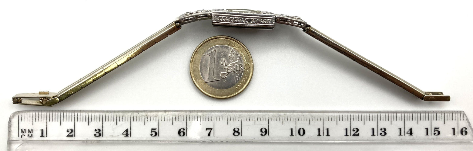 Montre Montre Art Déco diamants 2.44 cts 58 Facettes 07/07 - 16